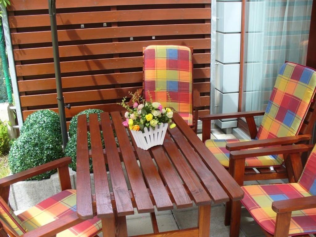 Garden Apartment With Garage In Central 布拉格 外观 照片
